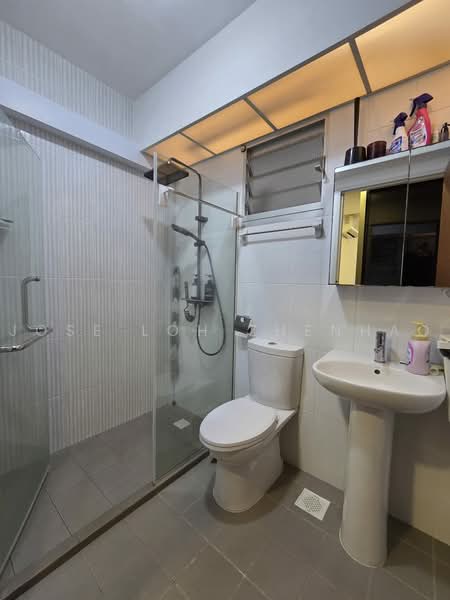 513D Yishun Street 51, 513D Yishun Street 51, 3 Bedrooms, 1,001 sqft, HDB Flat For Sale, by Jose Loh Zhenhao, 500236920 - Bathroom - PropertyGuru.com.sg