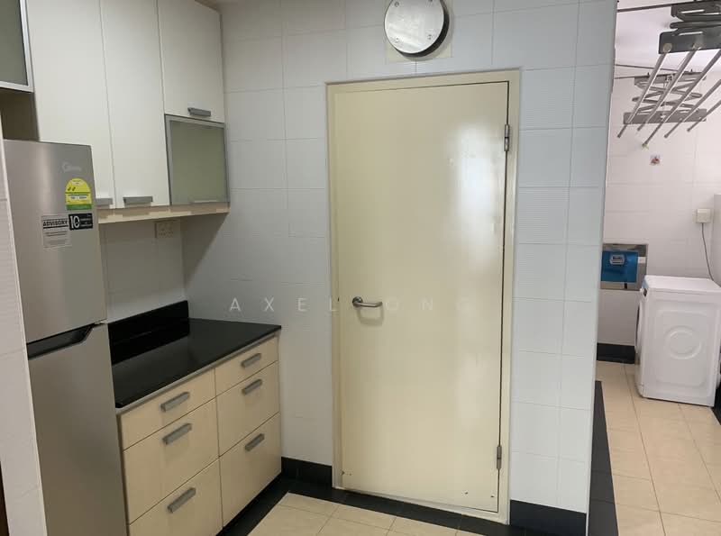 The Springs, 3 Moulmein Rise, 3 Bedrooms, 1,326 sqft, Apartment For Sale, by Axel Ong, 500236934 - Kitchen - PropertyGuru.com.sg