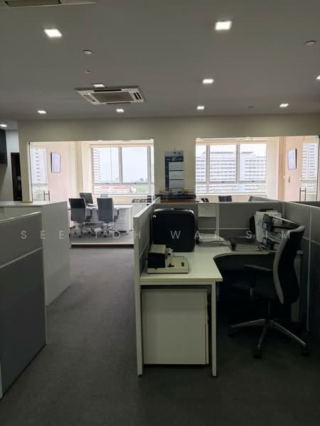 Cendex Centre, 120 Lower Delta Road, Alexandra / Commonwealth, 1,098 sqft, Light Industrial (B1) For Sale, by See Toh Wai Sim, 500236938 - Interior - CommercialGuru.com.sg
