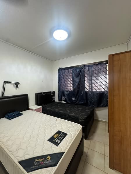925 Jurong West Street 92, 925 Jurong West Street 92, Room Rental, 120 sqft, HDB Flat For Rent, by Alice Wijaya 黄雪莹, 500236946 - Bedroom - PropertyGuru.com.sg