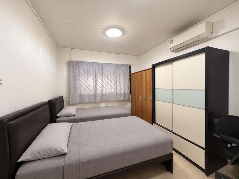 925 Jurong West Street 92, 925 Jurong West Street 92, Boon Lay / Jurong / Tuas, Room Rental, 120 sqft, HDB Flat For Rent, by Alice Wijaya 黄雪莹, 500236946 - Bedroom - PropertyGuru.com.sg