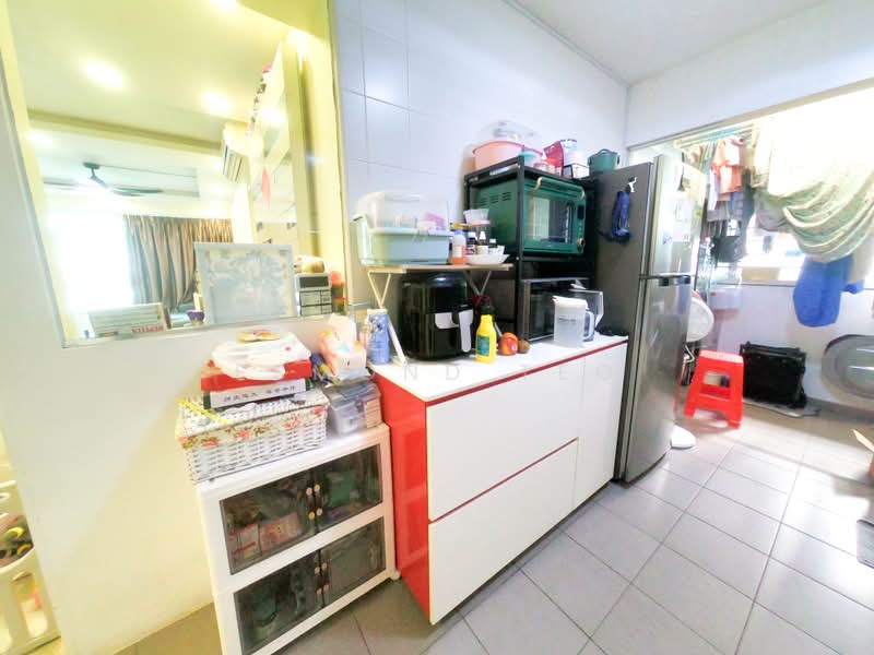 212A Punggol Walk, 212A Punggol Walk, 3 Bedrooms, 1,001 sqft, HDB Flat For Sale, by Esmond Teo, 500236968 - Kitchen - PropertyGuru.com.sg