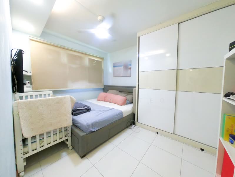212A Punggol Walk, 212A Punggol Walk, 3 Bedrooms, 1,001 sqft, HDB Flat For Sale, by Esmond Teo, 500236968 - Bedroom - PropertyGuru.com.sg