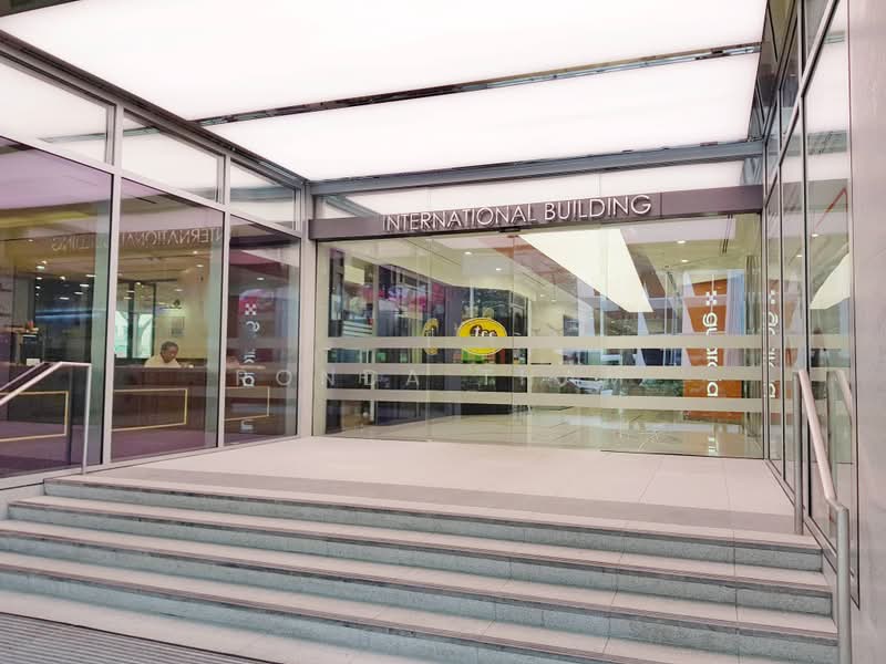 International Building, 360 Orchard Road, Orchard / River Valley, 484 sqft, Office For Rent, by Ronda Tham, 500236980 - Entrance - CommercialGuru.com.sg