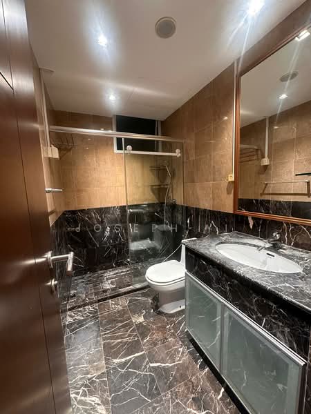 Alessandrea, 31 Alexandra Road, 3 Bedrooms, 1,001 sqft, Apartment For Rent, by Joseph Yi, 500236985 - Master Toilet - PropertyGuru.com.sg