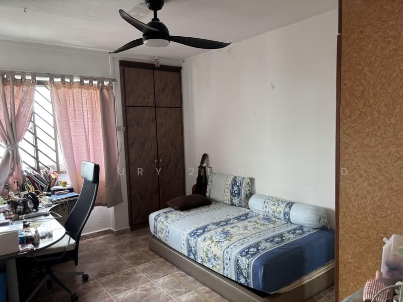 402 Sin Ming Avenue, 402 Sin Ming Avenue, 3 Bedrooms, 1,290 sqft, HDB Flat For Rent, by EASWARAN, 500236996 - Bedroom - PropertyGuru.com.sg