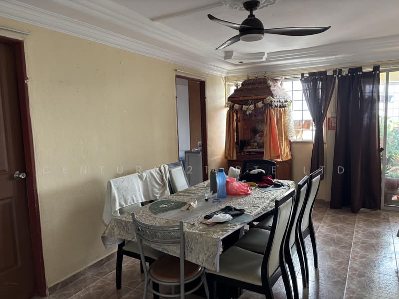 402 Sin Ming Avenue, 402 Sin Ming Avenue, 3 Bedrooms, 1,290 sqft, HDB Flat For Rent, by EASWARAN, 500236996 - Dining Room - PropertyGuru.com.sg