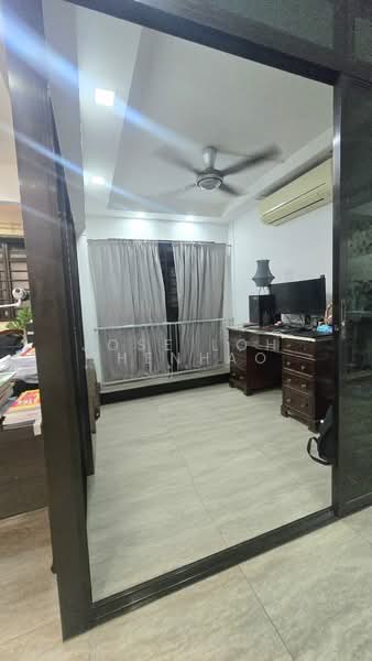 484D Choa Chu Kang Avenue 5, 484D Choa Chu Kang Avenue 5, 3 Bedrooms, 1,238 sqft, HDB Flat For Sale, by Jose Loh Zhenhao, 500236997 - Study - PropertyGuru.com.sg