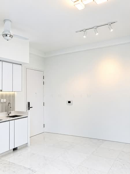 Suites @ Newton, 1 Surrey Road, 2 Bedrooms, 1,302 sqft, Apartment For Sale, by Ivan Lim, 500237010 - Interior - PropertyGuru.com.sg