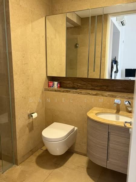 DUO Residences, 1 Fraser Street, 1 Bedroom, 710 sqft, Apartment For Sale, by Daniel Lim, 500237021 - Bathroom - PropertyGuru.com.sg