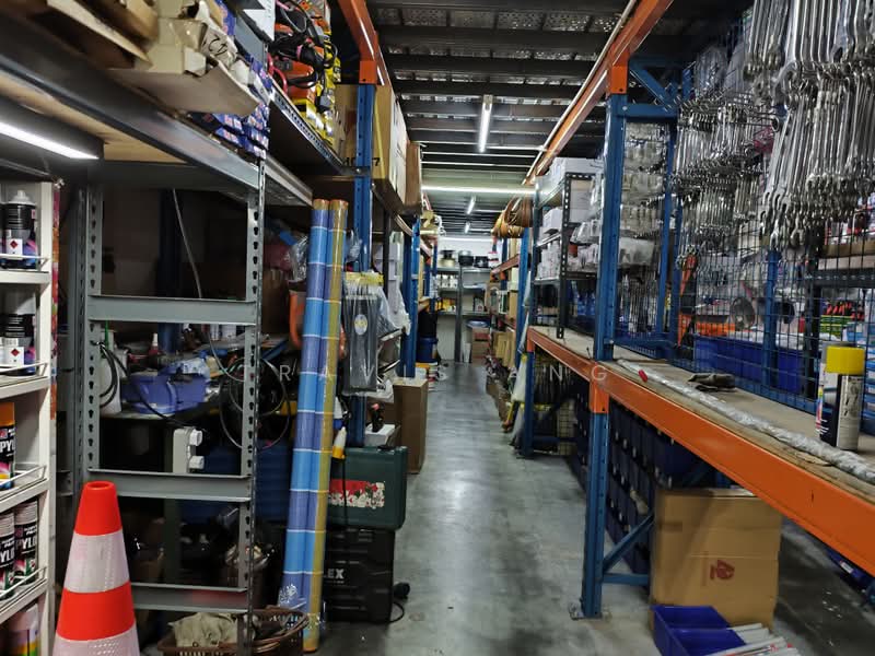 Pioneer Junction, 3 Soon Lee Street, 1,916 sqft, Factory / Workshop (B2) For Sale, by Travis Ang, 500237024 - CommercialGuru.com.sg