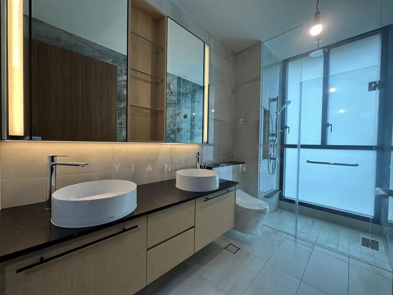 Belgravia Ace, 100 Belgravia Drive, Seletar / Yio Chu Kang, 5 Bedrooms, 4,058 sqft, Semi-Detached House For Sale, by Yian Wong, 500237040 - Bathroom - PropertyGuru.com.sg