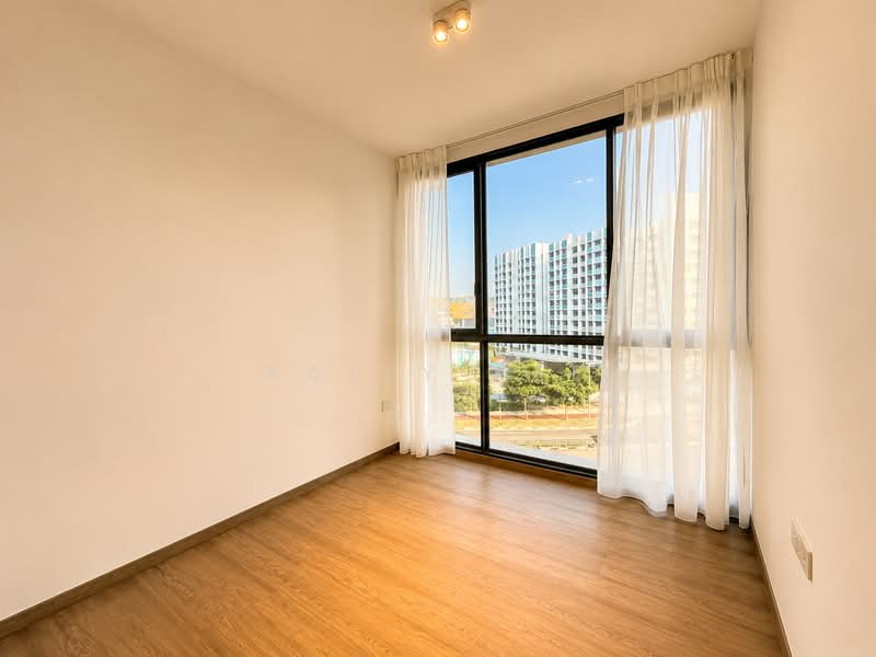 Norwood Grand, , 4 Bedrooms, 1,313 sqft, Condominium For Sale, by Kally Kee, 500237049 - Bedroom 2 - PropertyGuru.com.sg
