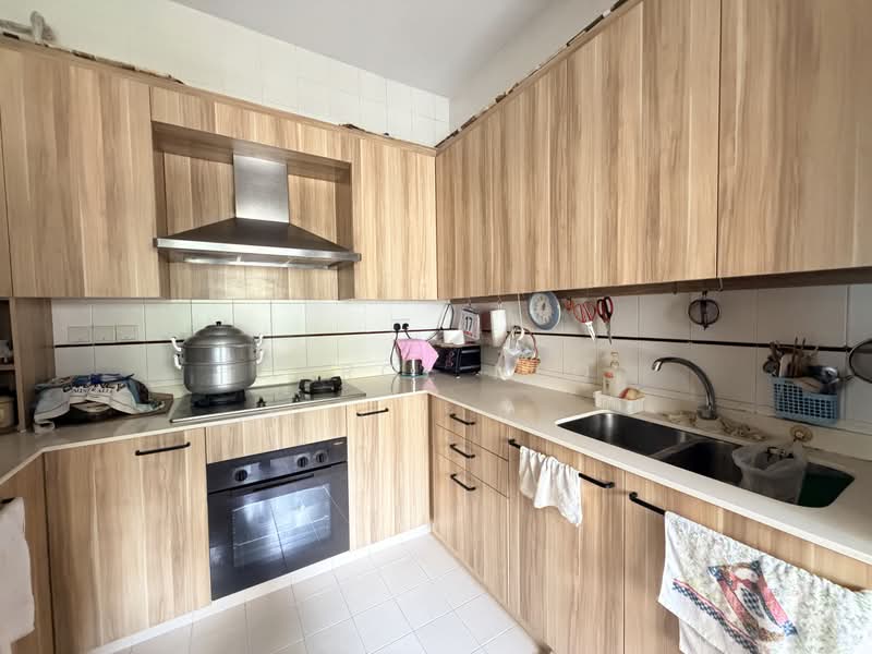 Changi Green, 718 Upper Changi Road East, 4 Bedrooms, 1,431 sqft, Condominium For Sale, by Carol Neo, 500237051 - Kitchen - PropertyGuru.com.sg