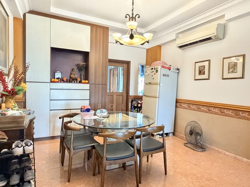 Changi Green, 718 Upper Changi Road East, 4 Bedrooms, 1,431 sqft, Condominium For Sale, by Carol Neo, 500237051 - Dining Room - PropertyGuru.com.sg