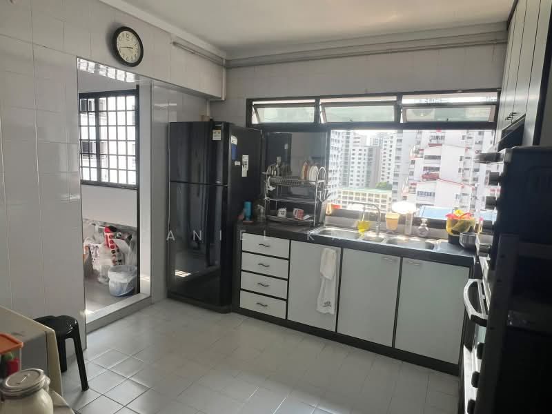 520 Jelapang Road, 520 Jelapang Road, Dairy Farm / Bukit Panjang / Choa Chu Kang, 4 Bedrooms, 1,518 sqft, HDB Flat For Sale, by Daniel Kang, 500237059 - Kitchen - PropertyGuru.com.sg