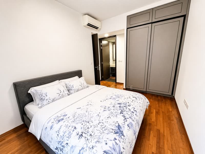 Mayfair Gardens, 8 Rifle Range Road, 2 Bedrooms, 818 sqft, Condominium For Sale, by John Lee, 500237060 - Bedroom - PropertyGuru.com.sg