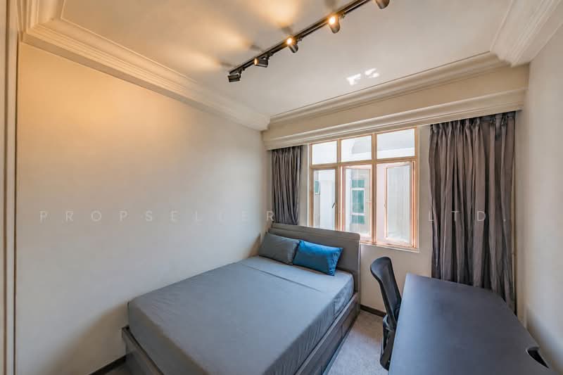 Le Hill, 42 Pasir Panjang Hill, 3 Bedrooms, 1,206 sqft, Condominium For Sale, by Wes Teo, 500237082 - Bedroom - PropertyGuru.com.sg
