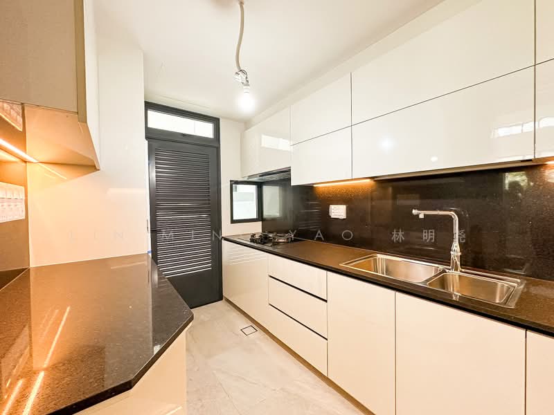 Belgravia Ace, 100 Belgravia Drive, Seletar / Yio Chu Kang, 5 Bedrooms, 4,058 sqft, Semi-Detached House For Sale, by Lin Ming Yao 林明尧, 500237095 - Kitchen - PropertyGuru.com.sg