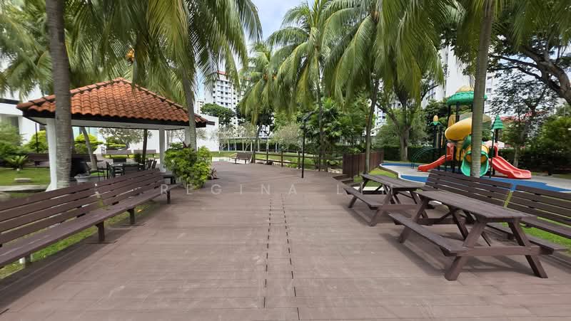 Harbour View Towers, 21 Telok Blangah Drive, 3 Bedrooms, 2,013 sqft, Condominium For Sale, by Regina Lim, 500237110 - Landscape - PropertyGuru.com.sg