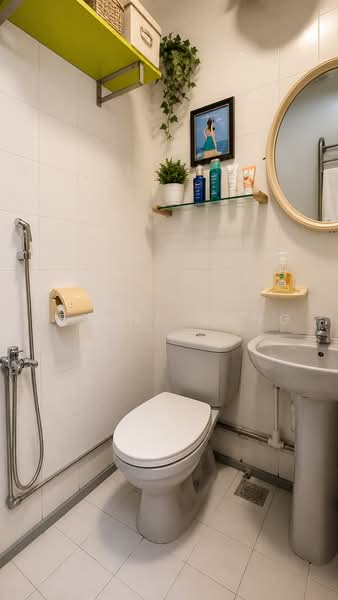 532 Jelapang Road, 532 Jelapang Road, Dairy Farm / Bukit Panjang / Choa Chu Kang, 4 Bedrooms, 1,528 sqft, HDB Flat For Sale, by Serene Wang, 500237124 - Bathroom - PropertyGuru.com.sg