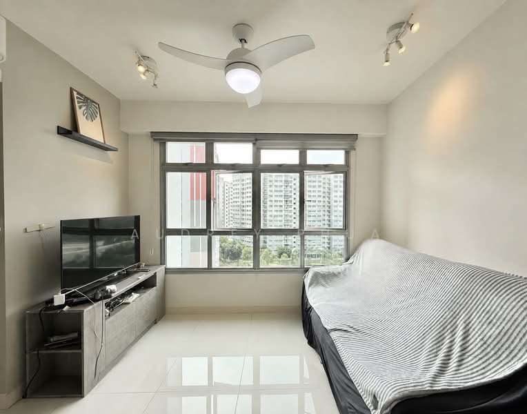 107A Canberra Street, 107A Canberra Street, 2 Bedrooms, 721 sqft, HDB Flat For Sale, by Audrey Phua, 500237131 - Living Room - PropertyGuru.com.sg