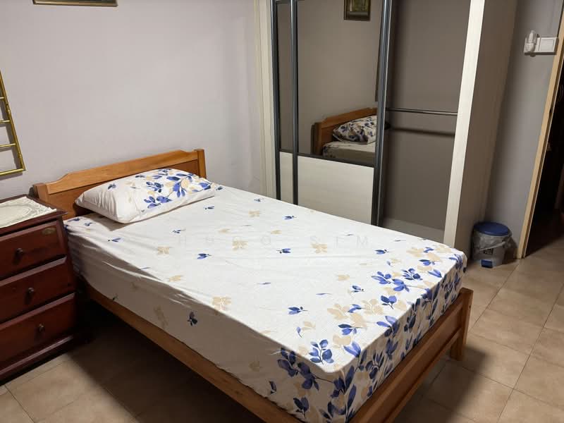 224 Bukit Batok Street 21, 224 Bukit Batok Street 21, Room Rental, 100 sqft, HDB Flat For Rent, by Hugo Sim, 500237136 - Bedroom - PropertyGuru.com.sg