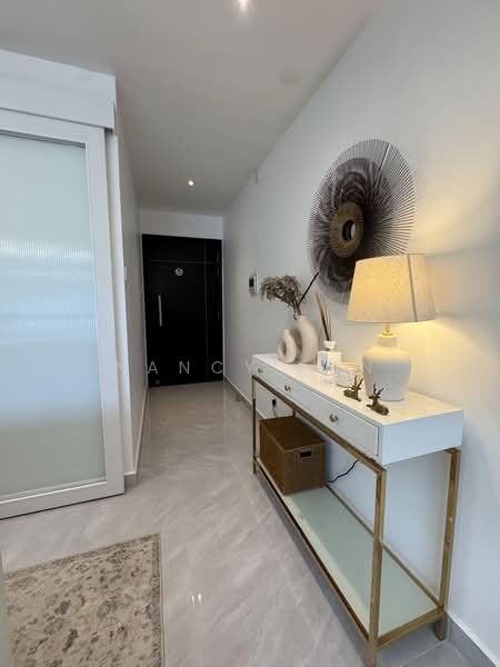 Espa, 10 Cashew Road, 4 Bedrooms, 1,206 sqft, Condominium For Sale, by Nancy Tan, 500237141 - Entrance - PropertyGuru.com.sg