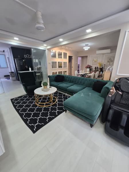 434 Bukit Panjang Ring Road, 434 Bukit Panjang Ring Road, 4 Bedrooms, 1,313 sqft, HDB Flat For Sale, by Nur Ayat, 500237145 - Living Room - PropertyGuru.com.sg