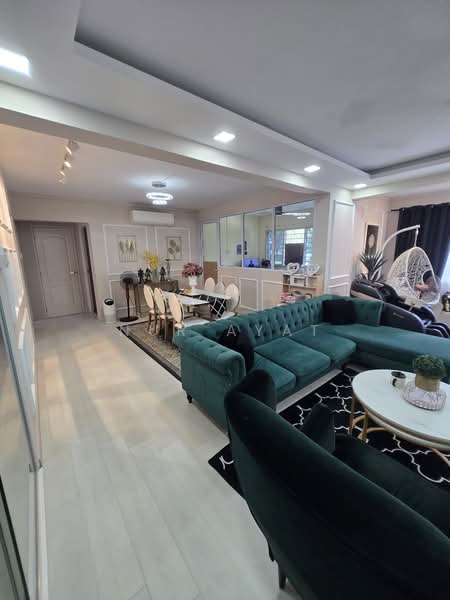 434 Bukit Panjang Ring Road, 434 Bukit Panjang Ring Road, 4 Bedrooms, 1,313 sqft, HDB Flat For Sale, by Nur Ayat, 500237145 - Living Room - PropertyGuru.com.sg