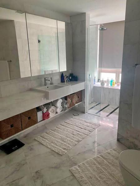 The Coast at Sentosa Cove, 280 Ocean Drive, Harbourfront / Telok Blangah, 4 Bedrooms, 2,357 sqft, Condominium For Rent, by Michele Cabasug, 500237149 - Bathroom - PropertyGuru.com.sg