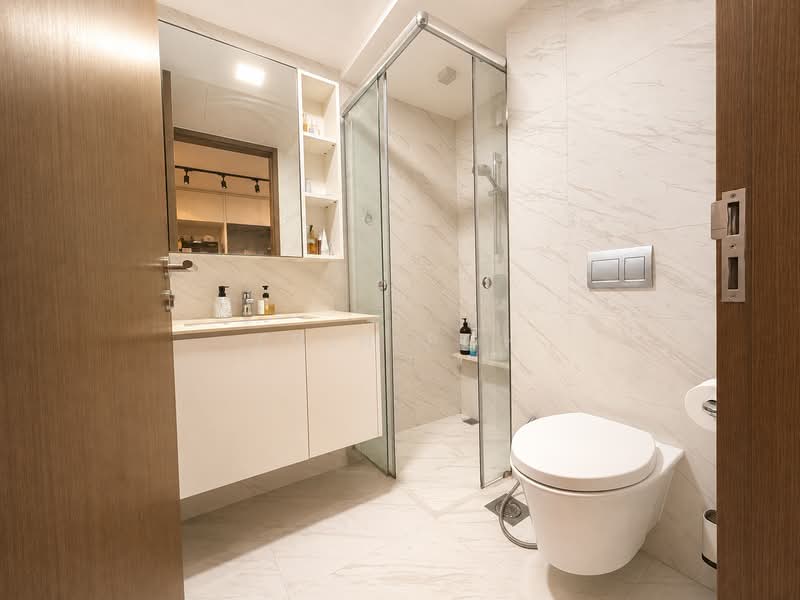 Le Quest, 12 Bukit Batok Street 41, 1 Bedroom, 431 sqft, Condominium For Sale, by Erin Poh, 500237150 - Bathroom - PropertyGuru.com.sg