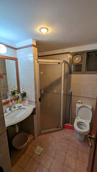 Parc Vista, 458 Corporation Road, Room Rental, 100 sqft, Condominium For Rent, by Ella Pan, 500237169 - Bathroom - PropertyGuru.com.sg