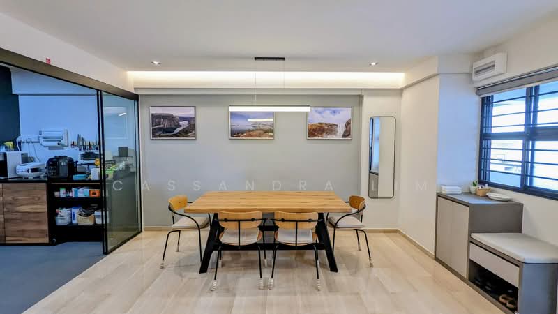 80B Lorong 4 Toa Payoh, 80B Lorong 4 Toa Payoh, 3 Bedrooms, 1,119 sqft, HDB Flat For Sale, by Cassandra Lim, 500237174 - Dining Room - PropertyGuru.com.sg