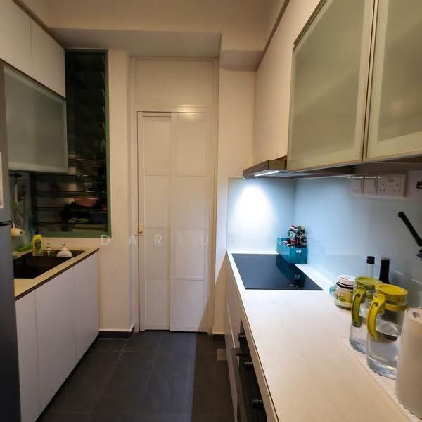 The Sunny Spring, 50 Lorong 40 Geylang, 3 Bedrooms, 1,066 sqft, Apartment For Sale, by Darius Ng, 500237179 - Kitchen - PropertyGuru.com.sg