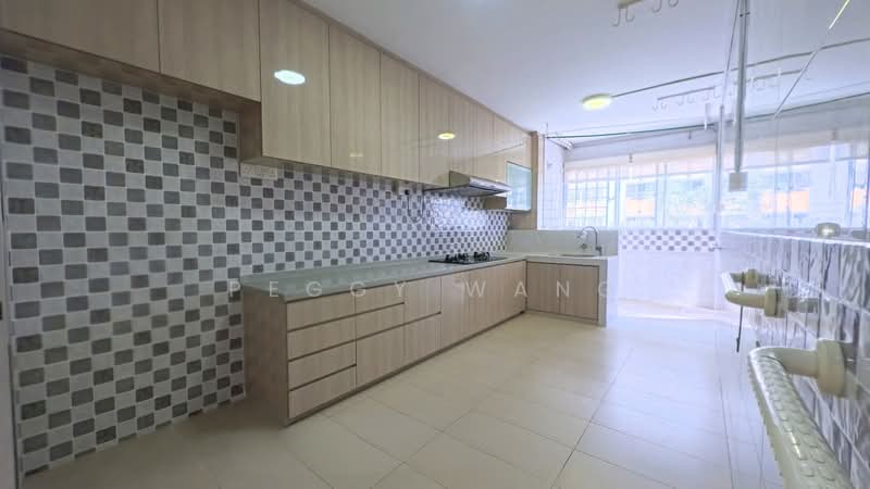 207 Serangoon Central, 207 Serangoon Central, 3 Bedrooms, 893 sqft, HDB Flat For Sale, by Peggy Wang, 500237189 - Kitchen - PropertyGuru.com.sg