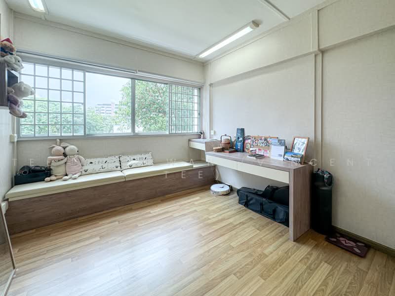 164 Bukit Batok Street 11, 164 Bukit Batok Street 11, Dairy Farm / Bukit Panjang / Choa Chu Kang, 3 Bedrooms, 1,130 sqft, HDB Flat For Sale, by Tee Wee Kwan (Vincent Tee), 500237192 - Study - PropertyGuru.com.sg