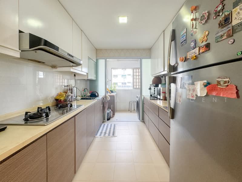 164 Bukit Batok Street 11, 164 Bukit Batok Street 11, Dairy Farm / Bukit Panjang / Choa Chu Kang, 3 Bedrooms, 1,130 sqft, HDB Flat For Sale, by Tee Wee Kwan (Vincent Tee), 500237192 - Kitchen - PropertyGuru.com.sg