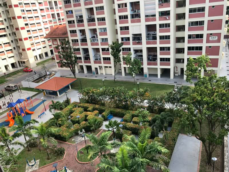 243 Bishan Street 22, 243 Bishan Street 22, 4 Bedrooms, 1,130 sqft, HDB Flat For Rent, by Edwin Chua W Y, 500237196 - Exterior - PropertyGuru.com.sg