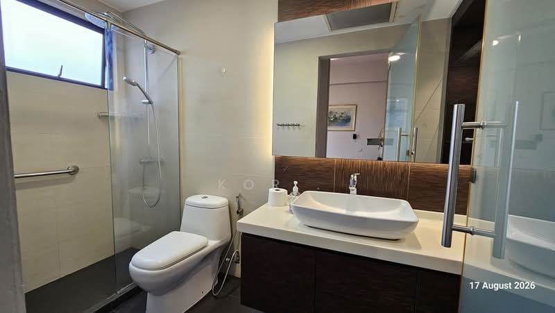 Dover Parkview, 30 Dover Rise, 2 Bedrooms, 937 sqft, Condominium For Rent, by Kor ., 500237202 - Bathroom - PropertyGuru.com.sg