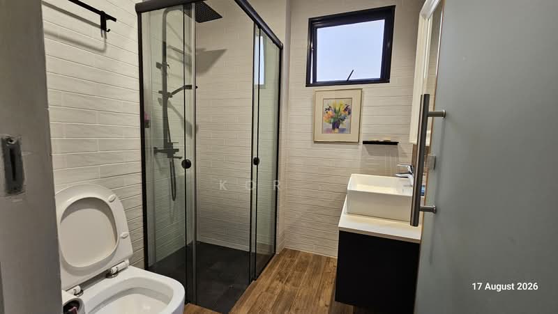 Dover Parkview, 30 Dover Rise, 2 Bedrooms, 937 sqft, Condominium For Rent, by Kor ., 500237202 - Bathroom - PropertyGuru.com.sg