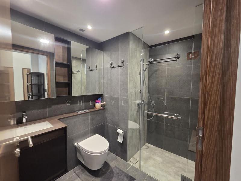 View at Kismis, 17 Lorong Kismis, Clementi Park / Upper Bukit Timah, 2 Bedrooms, 700 sqft, Condominium For Sale, by Cheryl Tan, 500237204 - Bathroom - PropertyGuru.com.sg