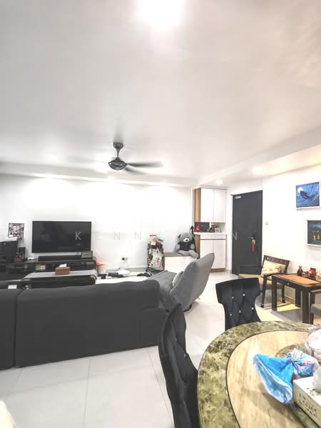 275D Jurong West Street 25, 275D Jurong West Street 25, 3 Bedrooms, 1,195 sqft, HDB Flat For Sale, by Kenny Kan, 500237205 - Living Room - PropertyGuru.com.sg