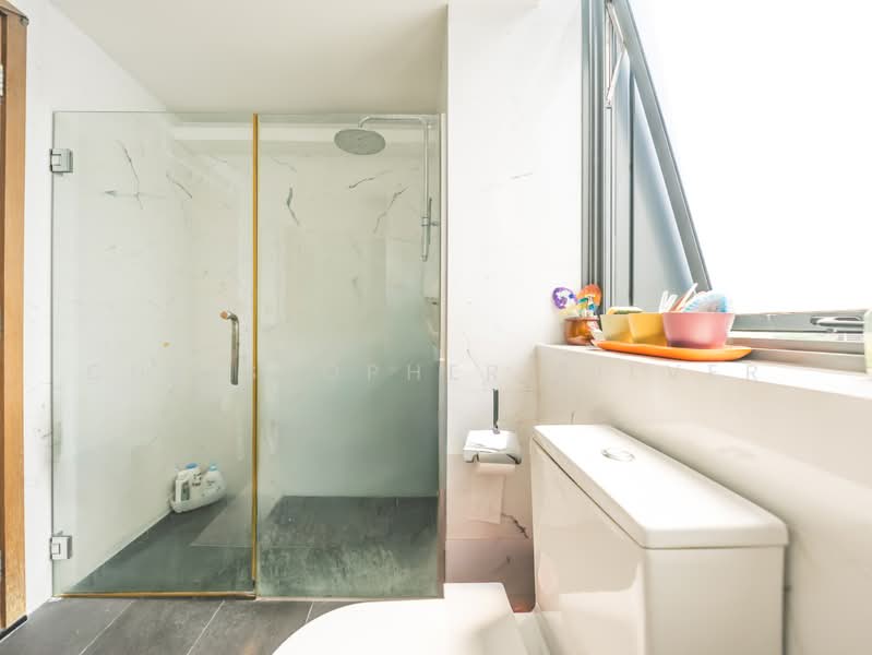 Royce Residences, 8 Lorong 6 Geylang, Eunos / Geylang / Paya Lebar, 1 Bedroom, 463 sqft, Condominium For Sale, by Christopher Silver, 500237216 - Bathroom - PropertyGuru.com.sg