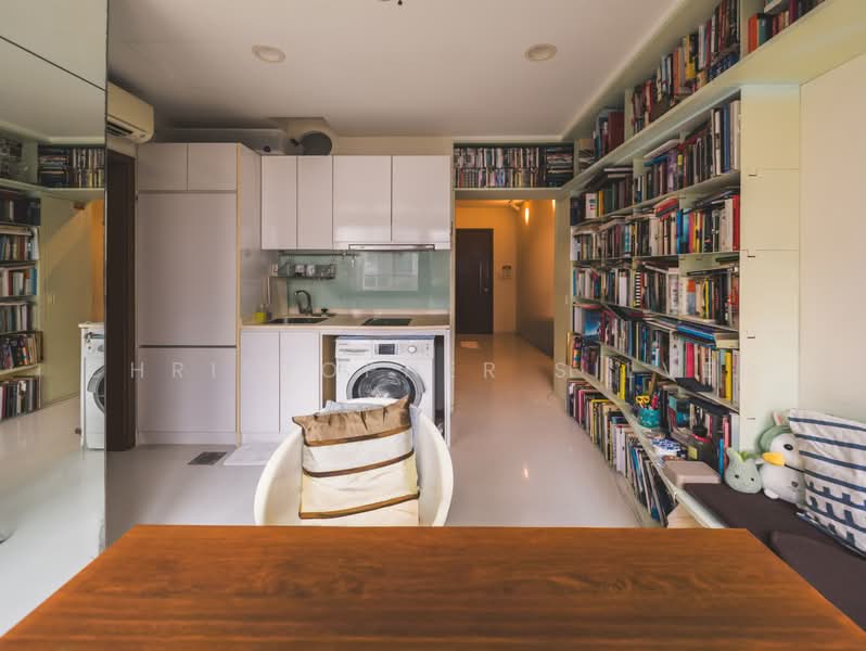Royce Residences, 8 Lorong 6 Geylang, Eunos / Geylang / Paya Lebar, 1 Bedroom, 463 sqft, Condominium For Sale, by Christopher Silver, 500237216 - Kitchen - PropertyGuru.com.sg