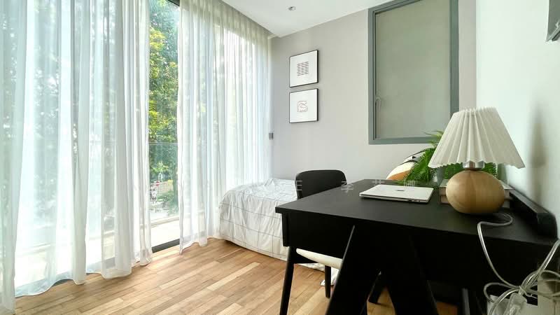 Landed Living with Full Condo Facilities, , 5 Bedrooms, 4,672 sqft, Town House For Sale, by Aina Lie 李艾娜, 500237218 - Study - PropertyGuru.com.sg