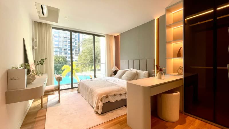 Landed Living with Full Condo Facilities, , 5 Bedrooms, 4,672 sqft, Town House For Sale, by Aina Lie 李艾娜, 500237218 - Bedroom - PropertyGuru.com.sg