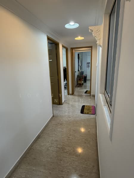291A Bukit Batok Street 24, 291A Bukit Batok Street 24, 3 Bedrooms, 1,098 sqft, HDB Flat For Sale, by Lok Jyh Seng Vincent, 500237269 - Corridor - PropertyGuru.com.sg