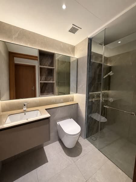 Penrose, 22 Sims Drive, 2 Bedrooms, 797 sqft, Condominium For Sale, by Tan Hao Feng, 500237286 - Bathroom - PropertyGuru.com.sg