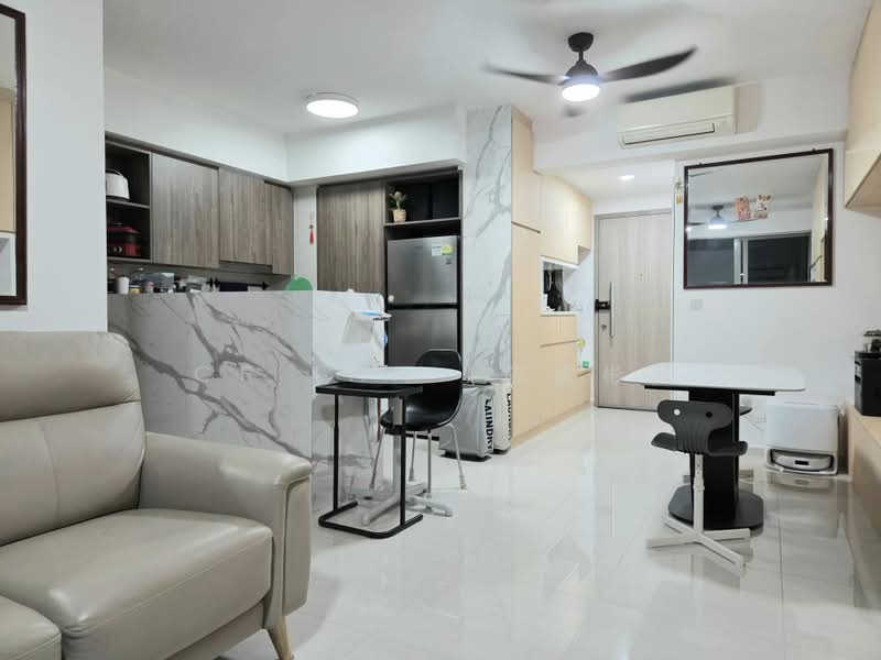 Sol Acres, 8 Choa Chu Kang Grove, 2 Bedrooms, 850 sqft, Condominium For Sale, by CP Tan (陈俊彬), 500237289 - Living Room - PropertyGuru.com.sg